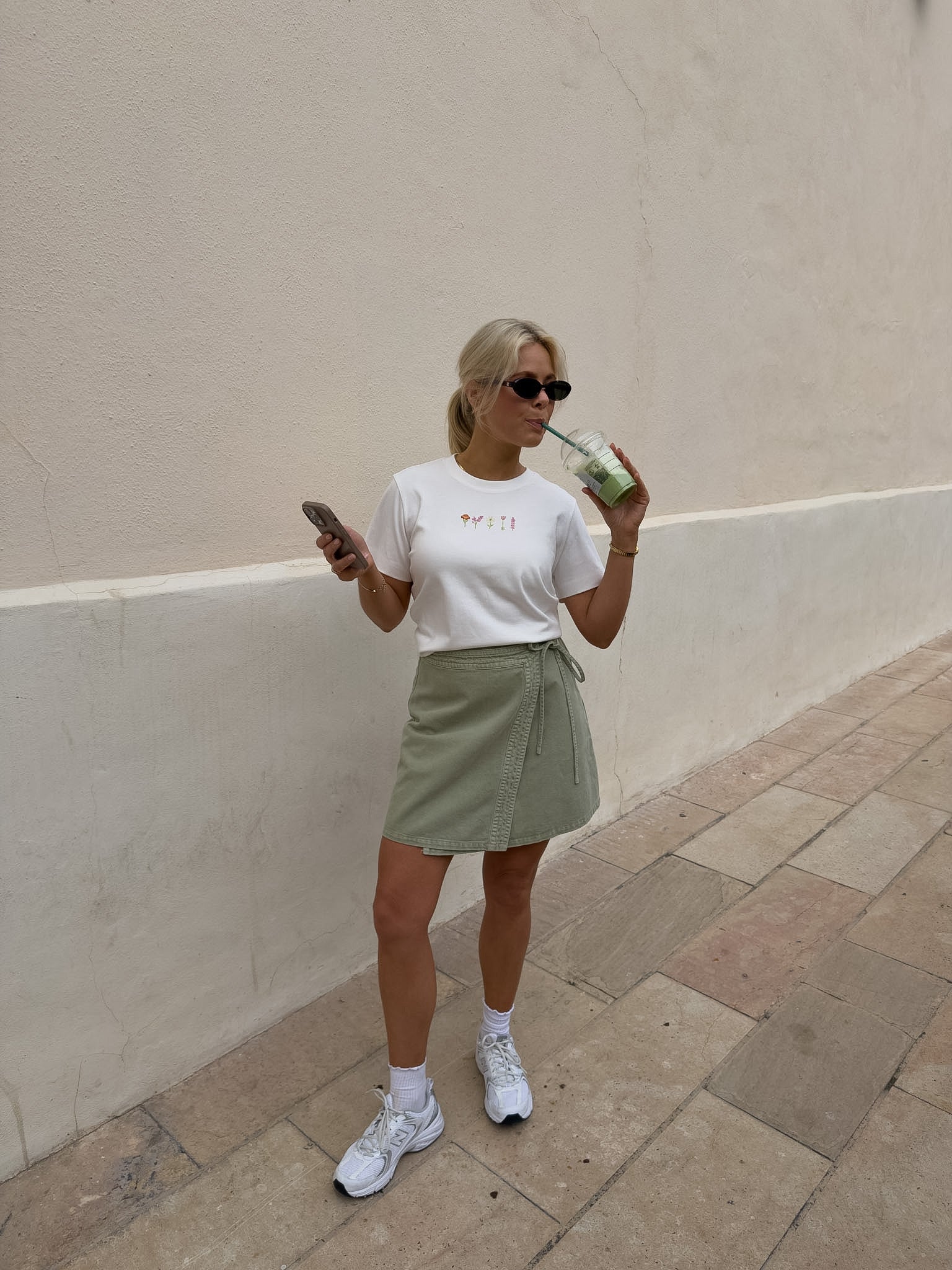 VMLIZA Short Skirt - Laurel Wreath